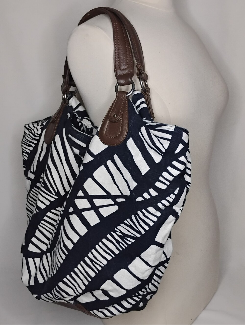 Ann Taylor LOFT Large Navy White Brown Leather Canvas Tote Bag Travel Abstract